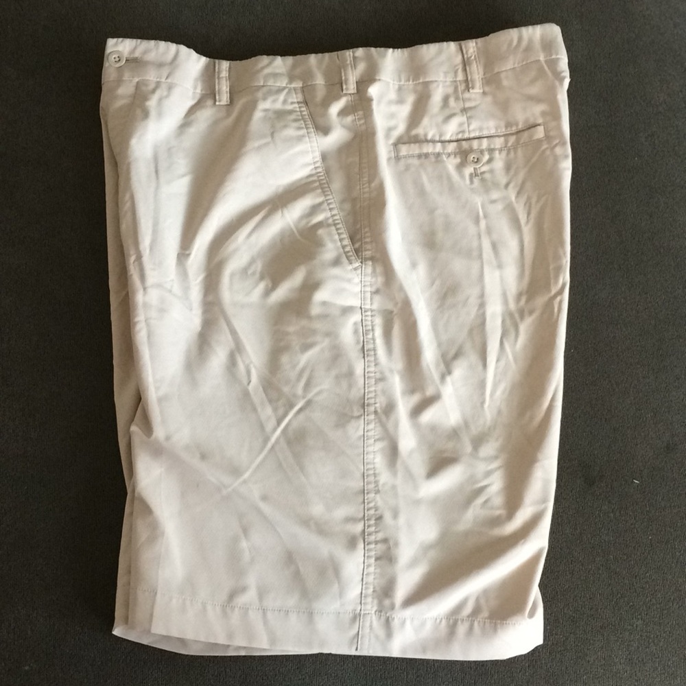 Nike Men’s golf shorts